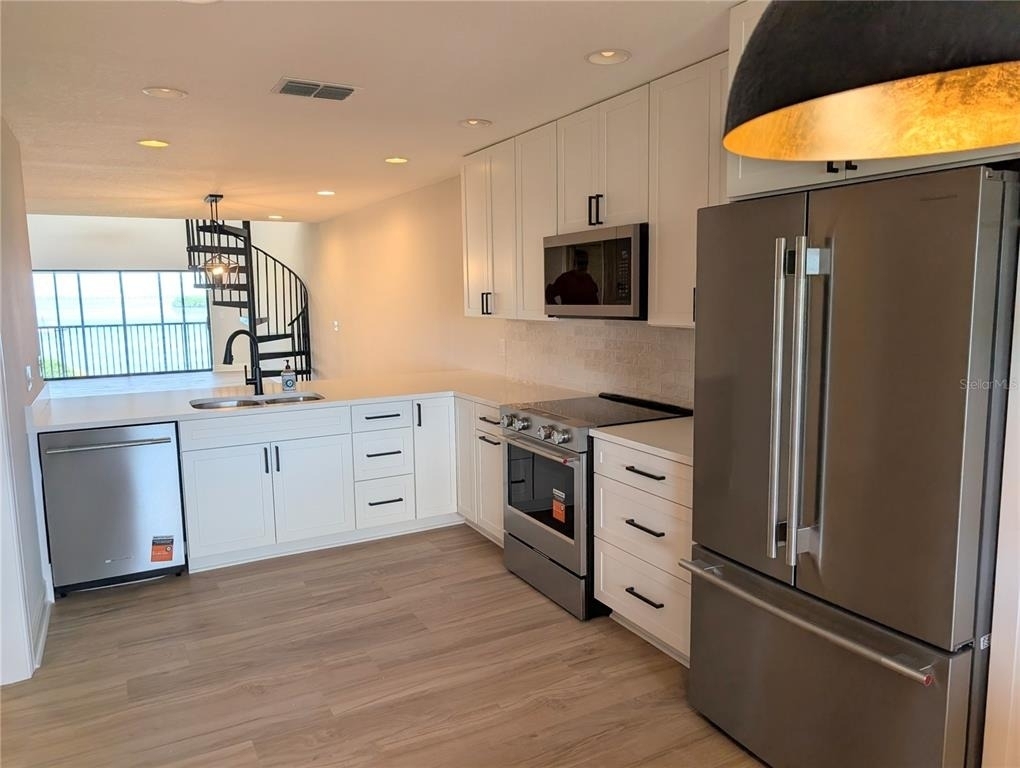 3850 Mariners Walk - Photo 15