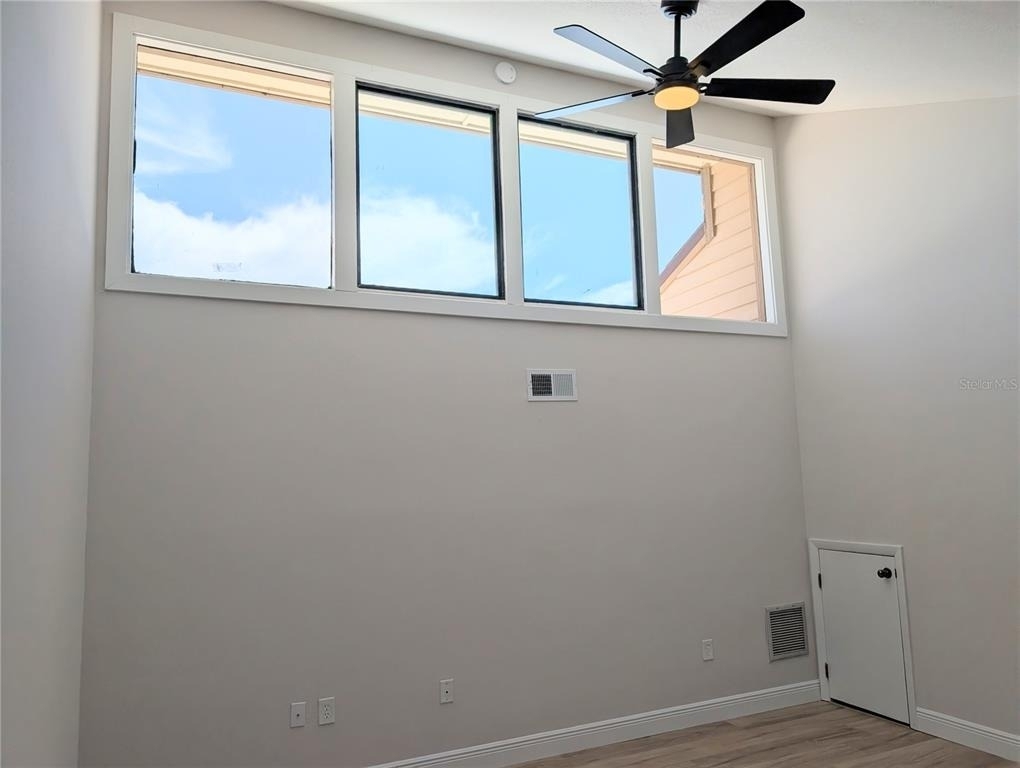3850 Mariners Walk - Photo 18