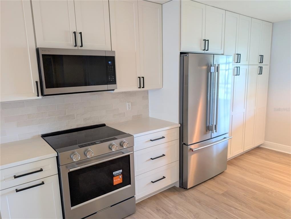 3850 Mariners Walk - Photo 13
