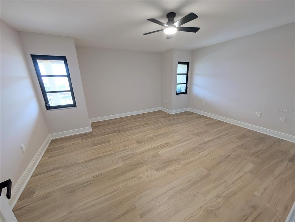 3850 Mariners Walk - Photo 36