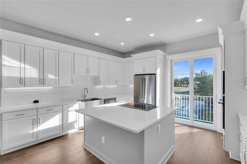 506 Laurel Park Drive - Photo 5