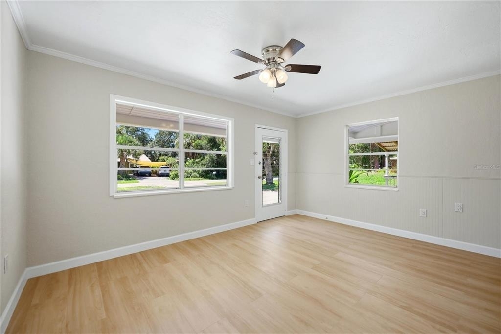 228 Stanford Road - Photo 6