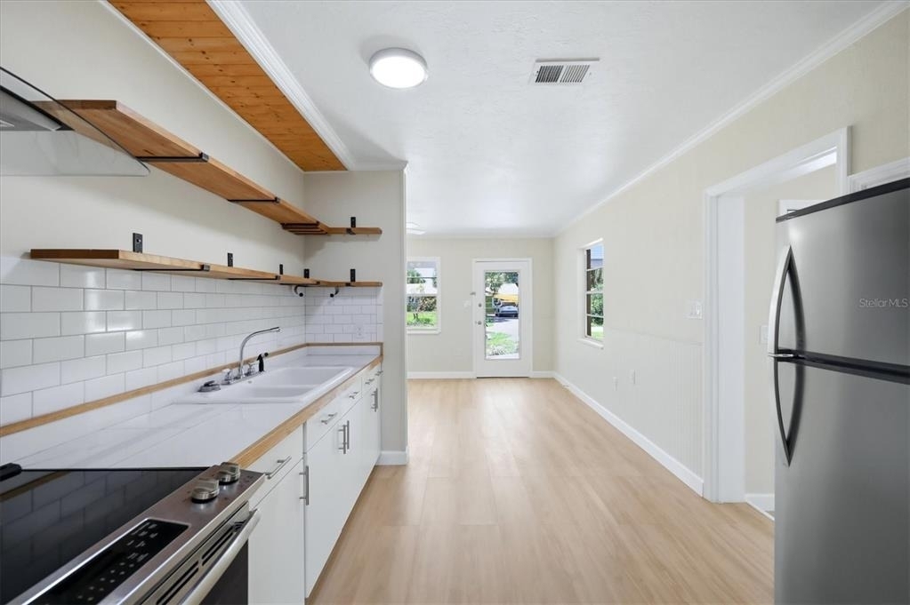 228 Stanford Road - Photo 14