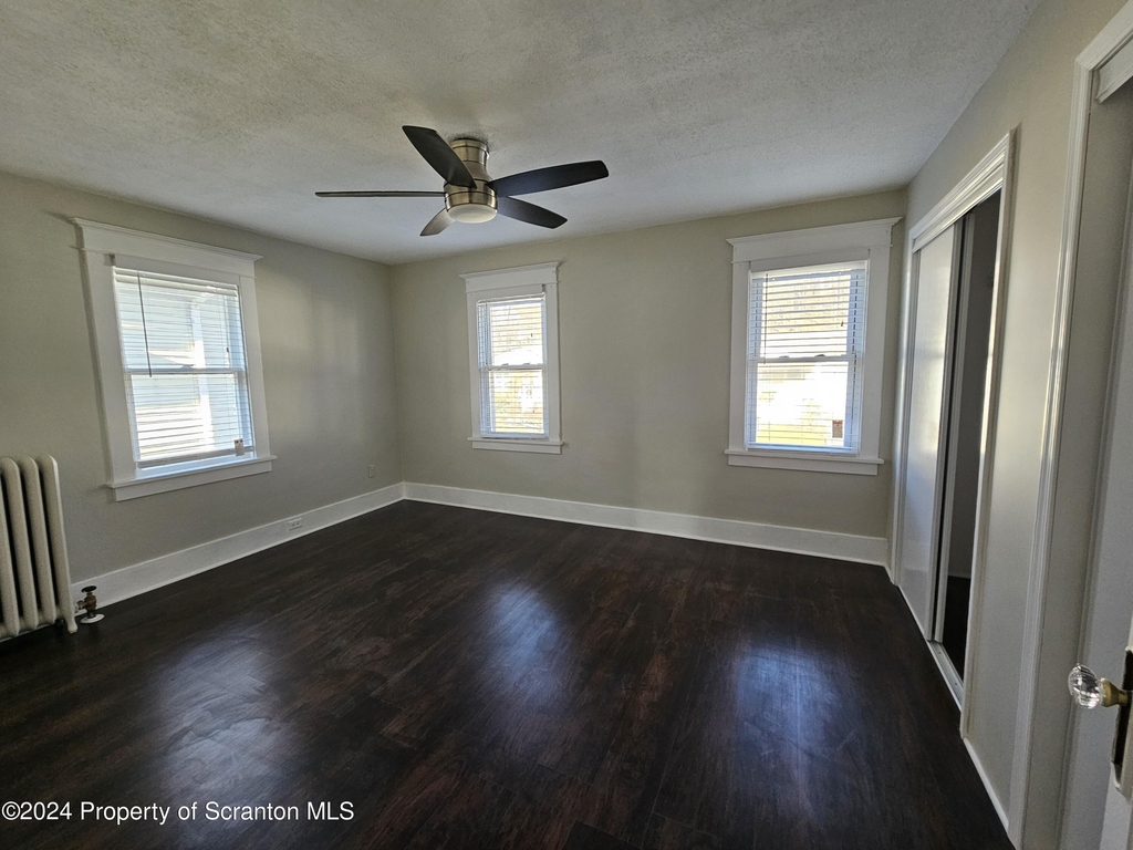 2122 N Main Avenue - Photo 9
