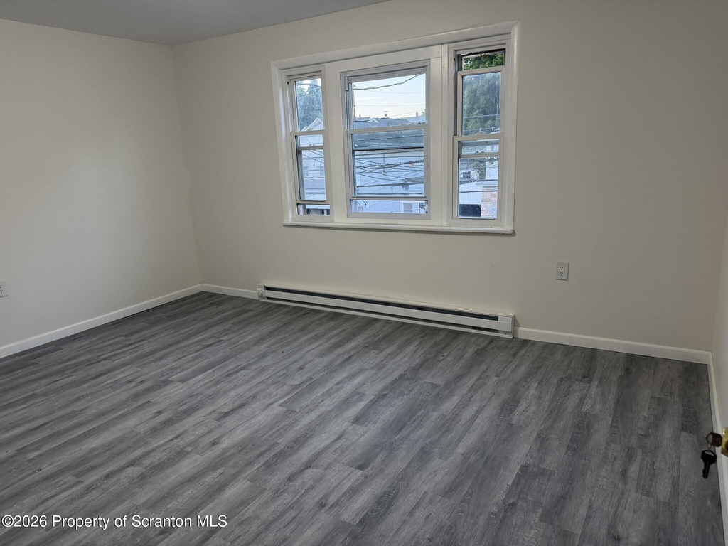 1161 Luzerne Street - Photo 7