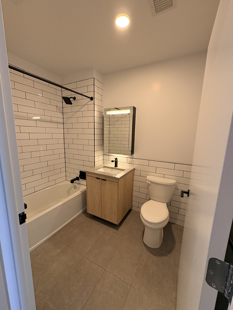 1856 Park Avenue, Unit 5m - Photo 1