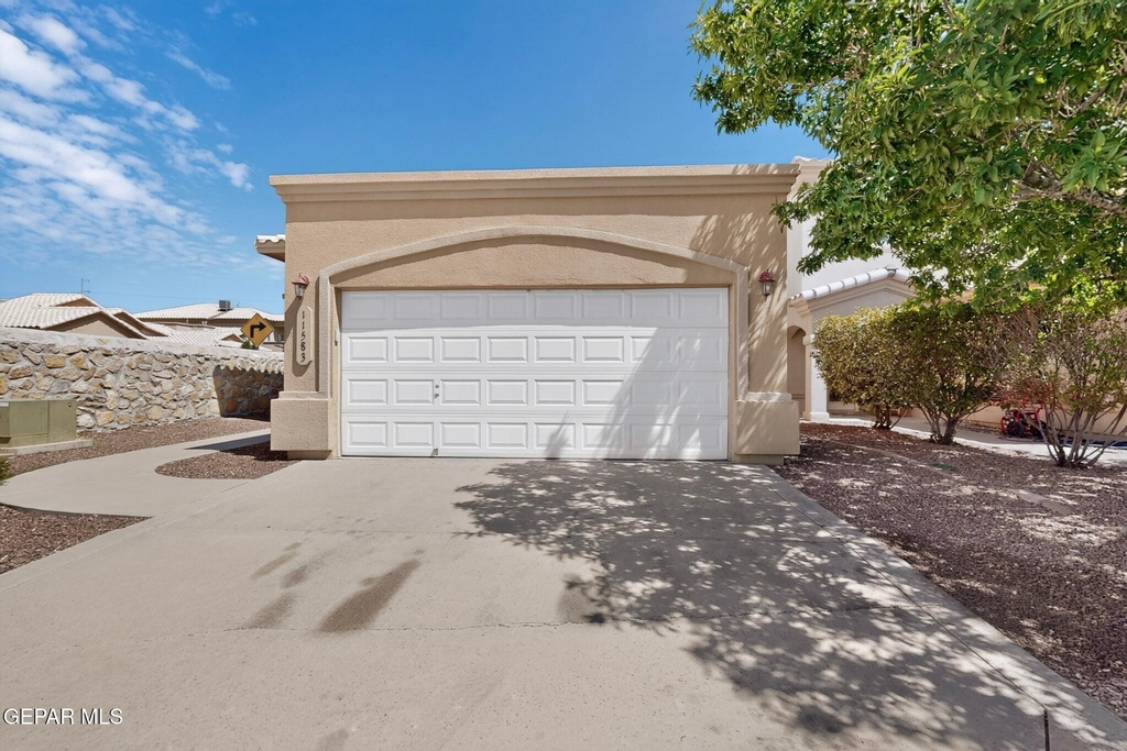 11583 Saint Martin Way - Photo 4