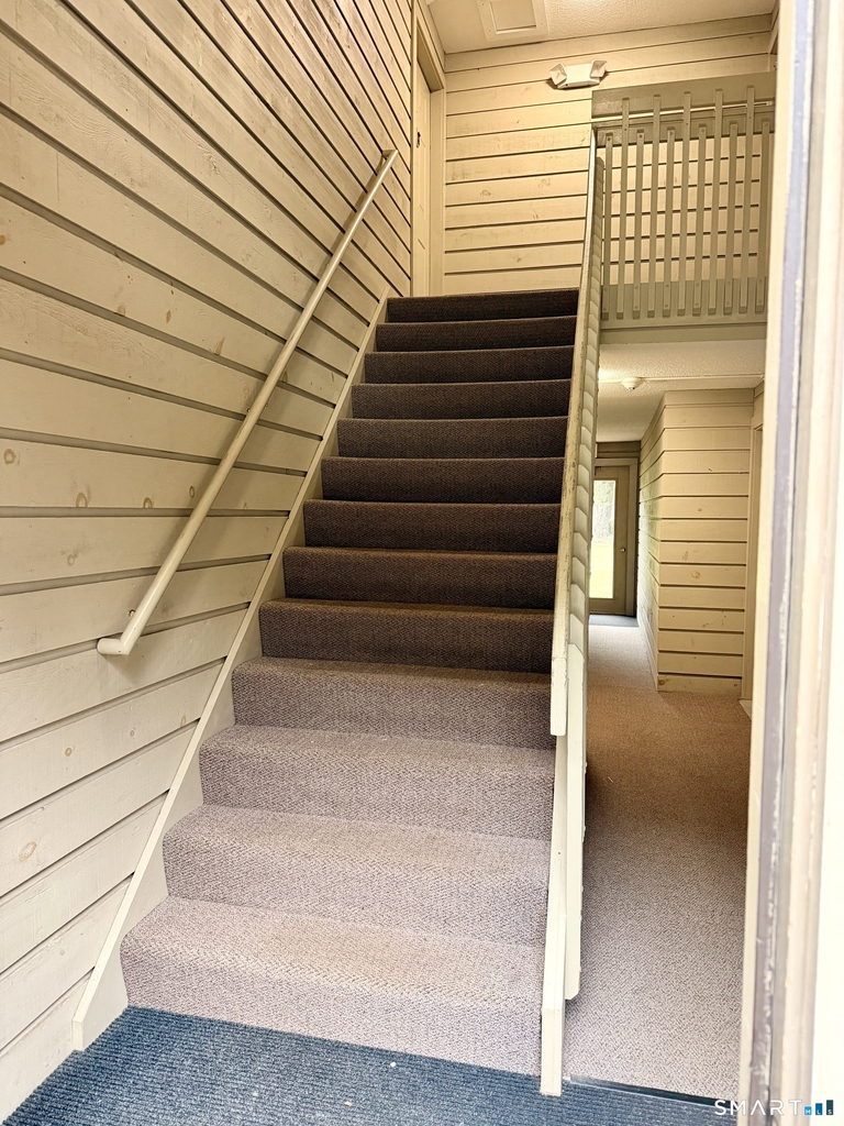 22 Amato Drive - Photo 3