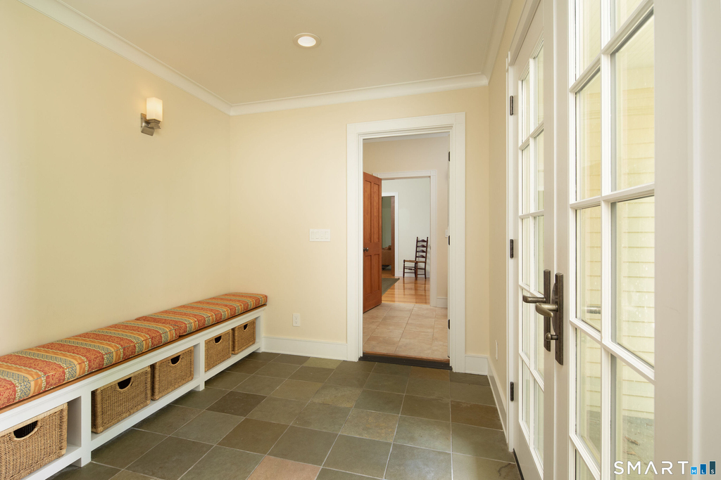 63 Belden Street - Photo 31