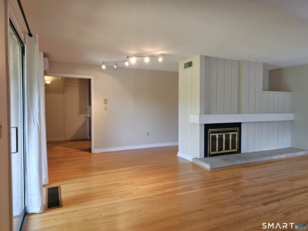 83 Mallard Drive - Photo 4
