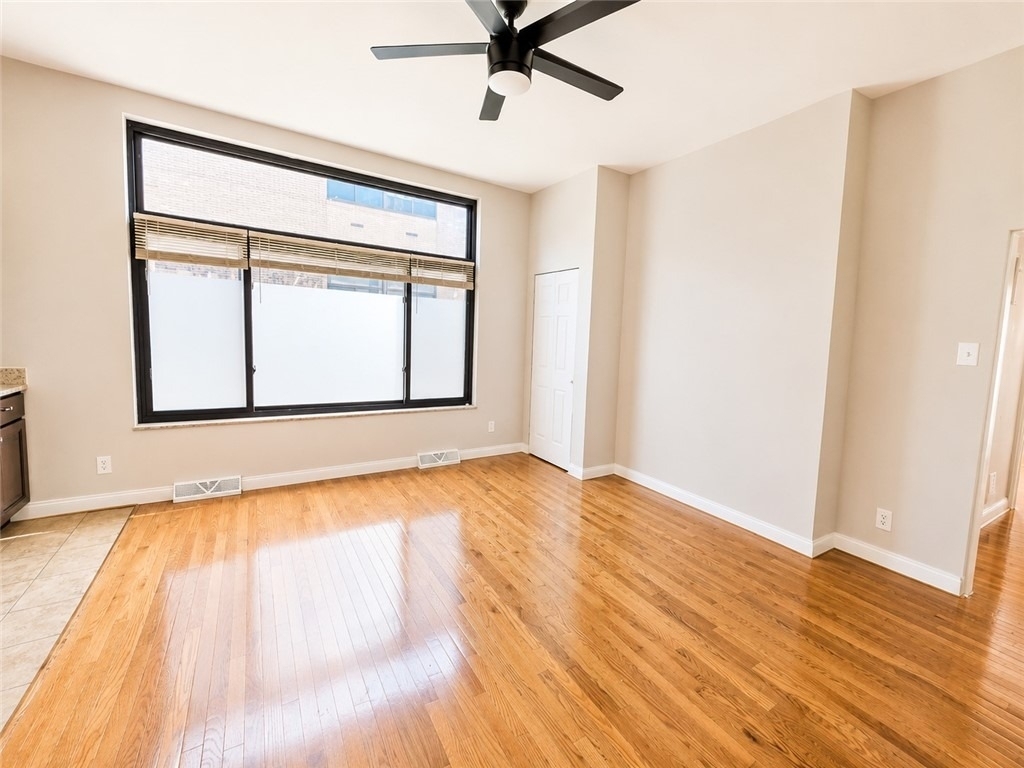735 N Highland - Photo 8
