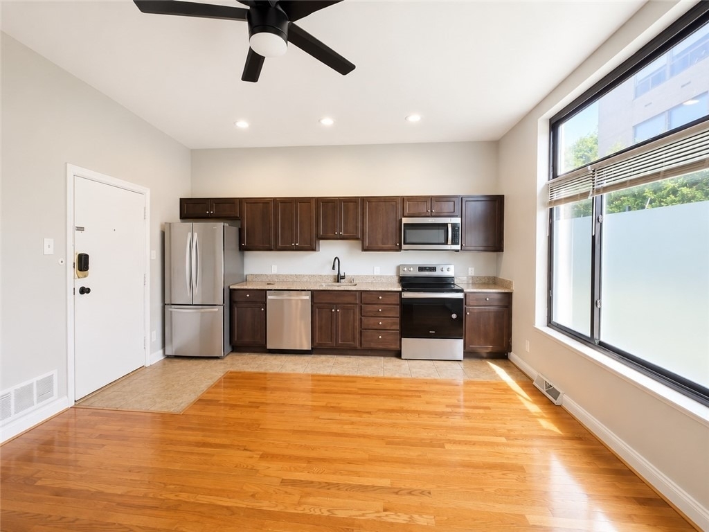 735 N Highland - Photo 7