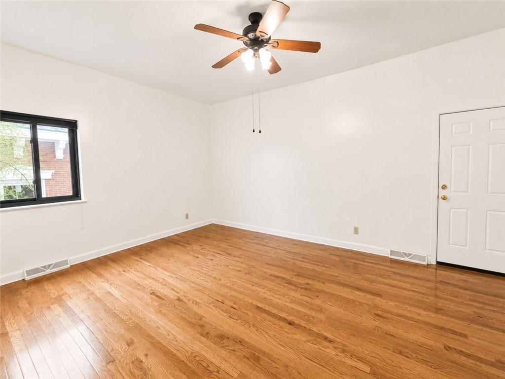 735 N Highland - Photo 21