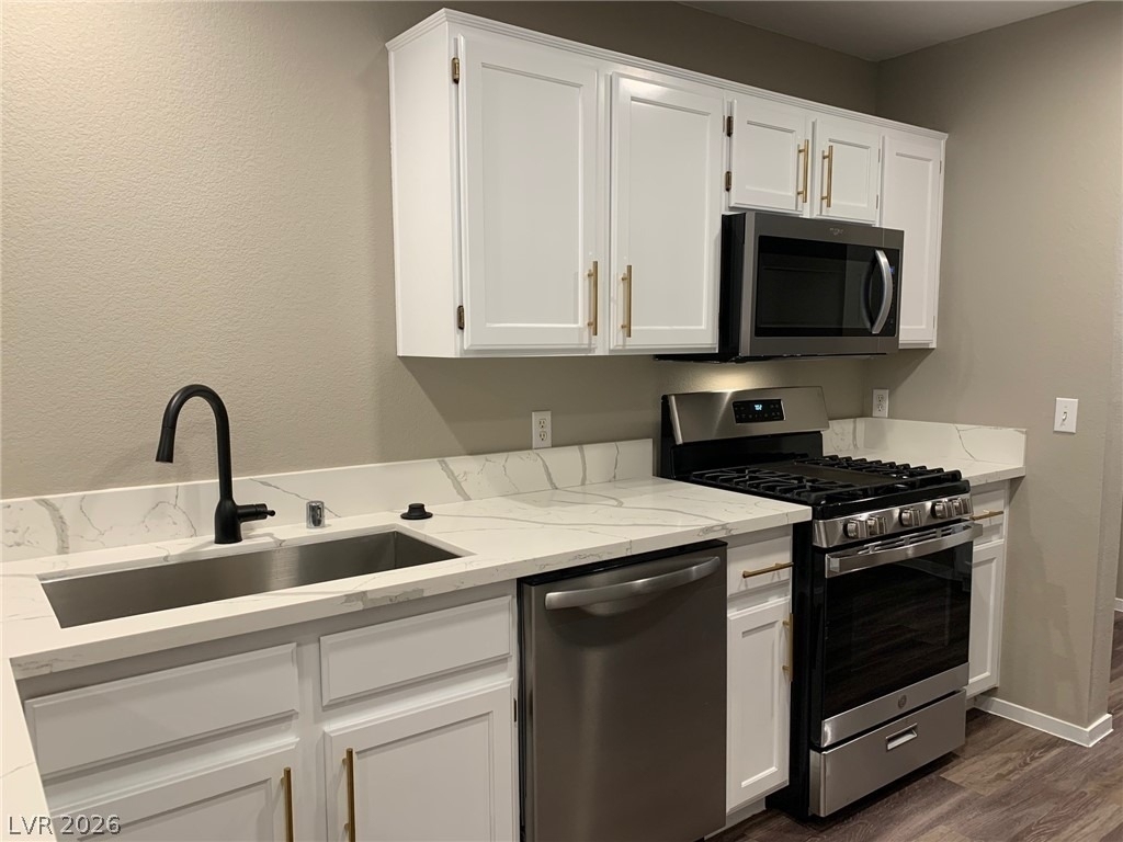 688 Harbor Mist Avenue - Photo 8