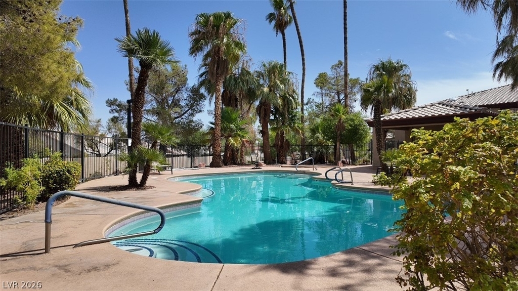 688 Harbor Mist Avenue - Photo 2