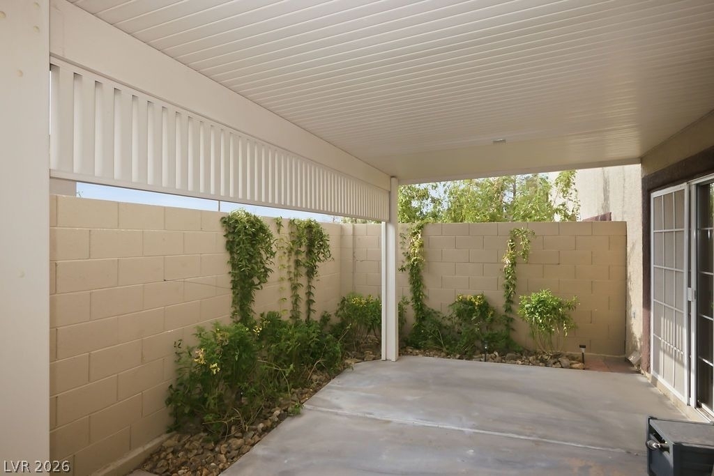 688 Harbor Mist Avenue - Photo 1