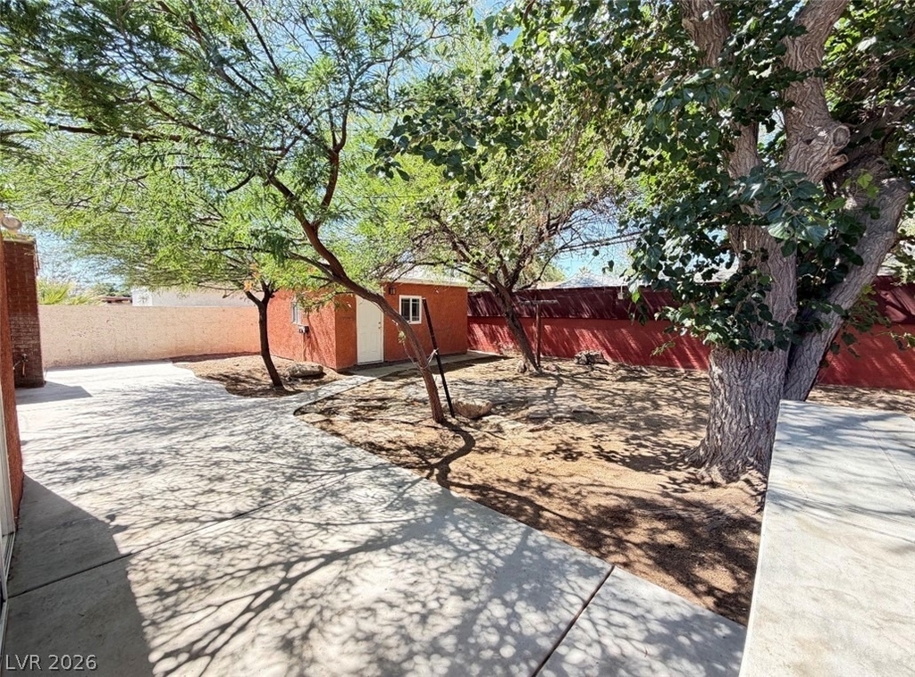 1311 Griffith Avenue - Photo 38