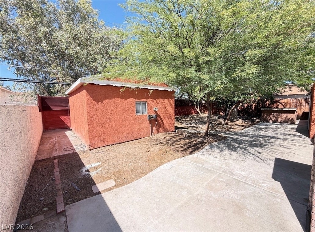 1311 Griffith Avenue - Photo 40