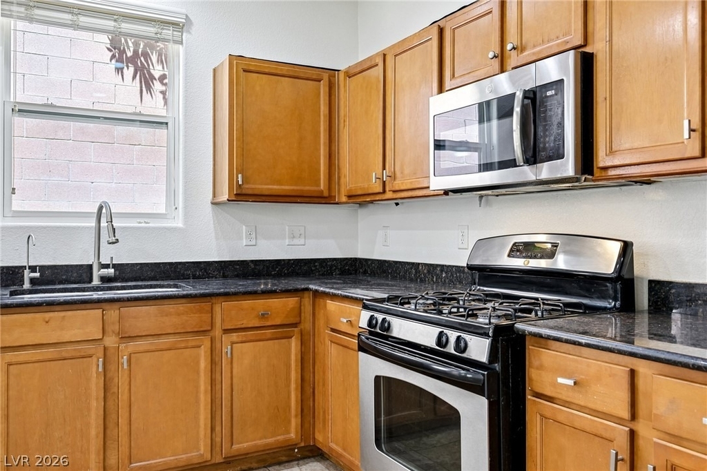 3819 Total Eclipse Street - Photo 6