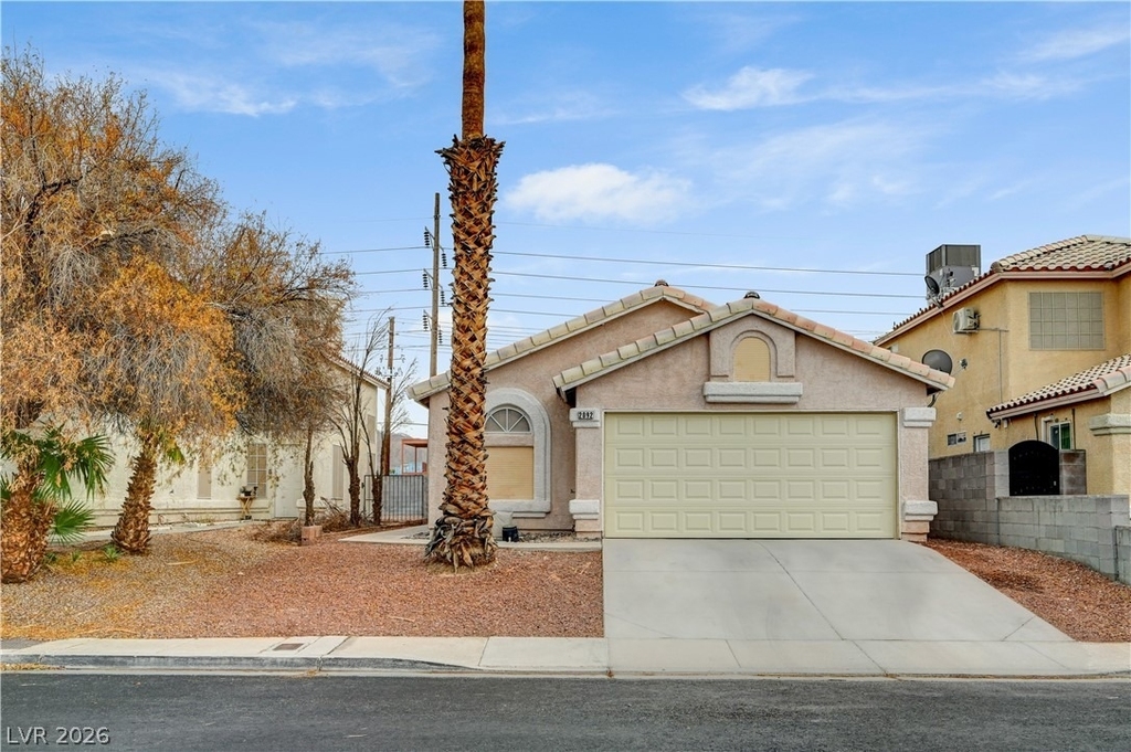 2092 Crowley Way - Photo 0