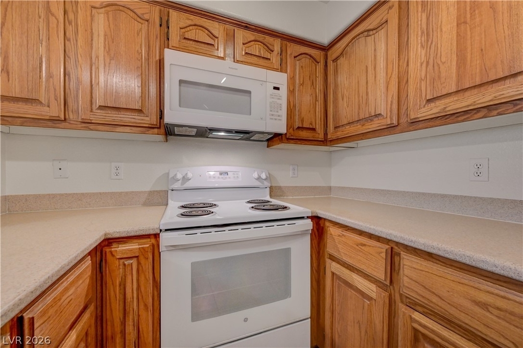 701 Capri Drive - Photo 18