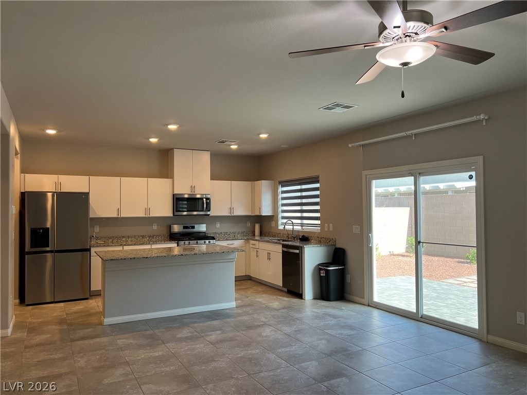 7521 Dragonfruit Avenue - Photo 4