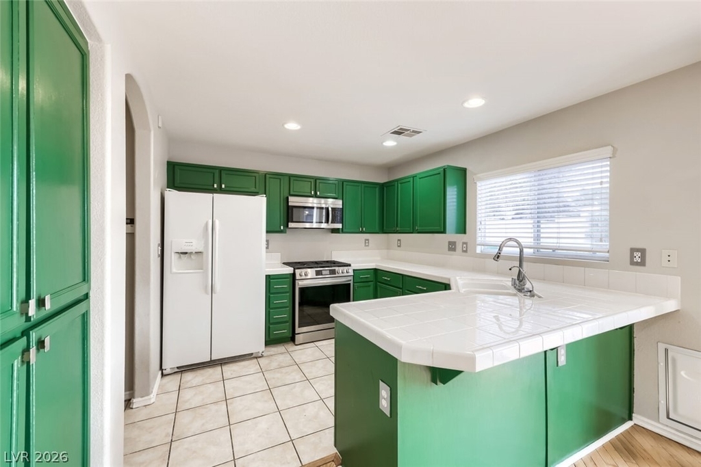 950 Sweeping Vine Avenue - Photo 7