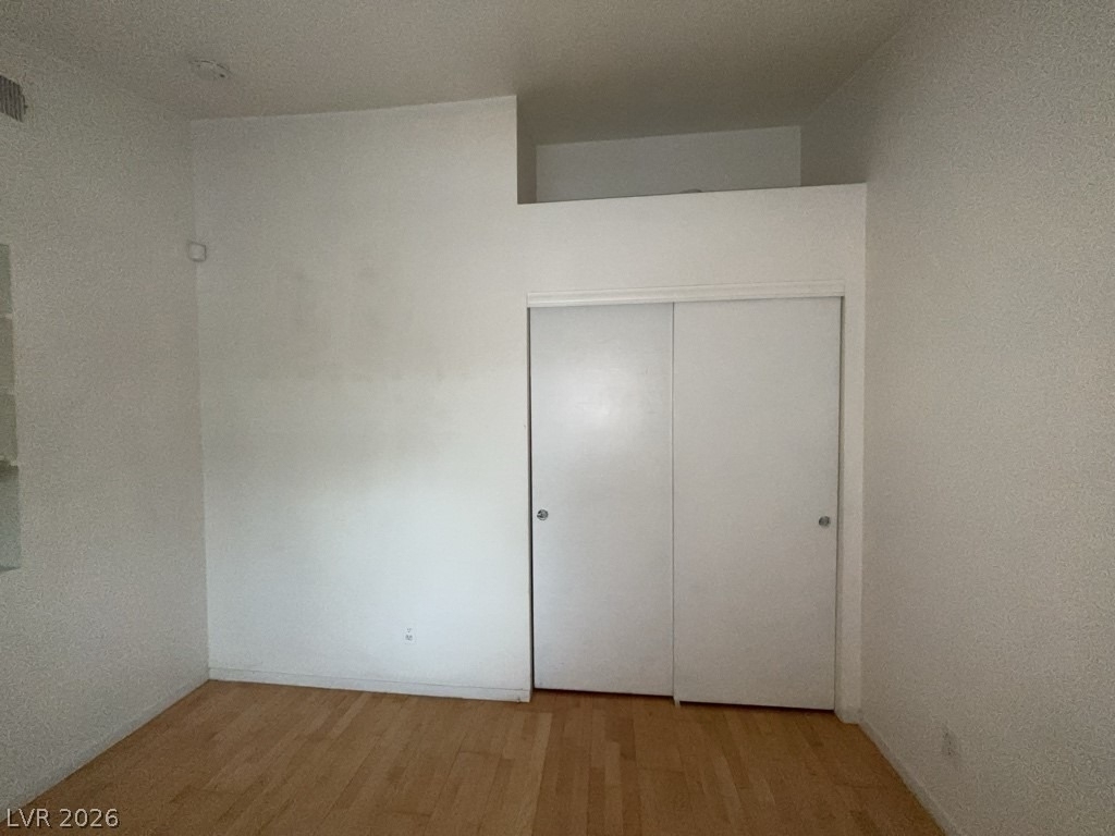 5415 W Harmon Avenue - Photo 4