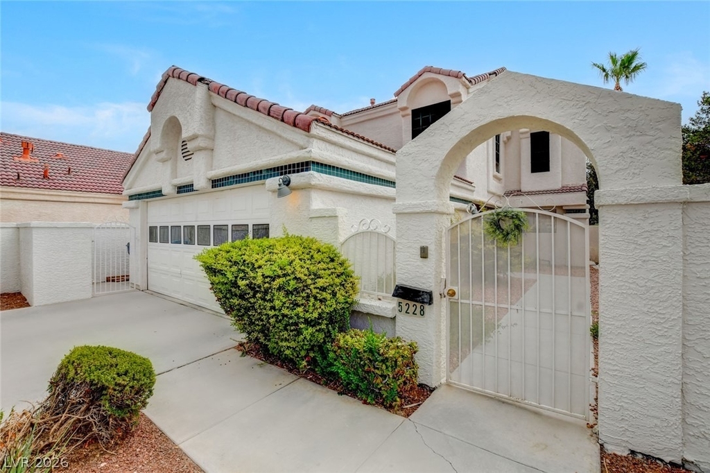 5228 Crooked Sky Circle - Photo 2