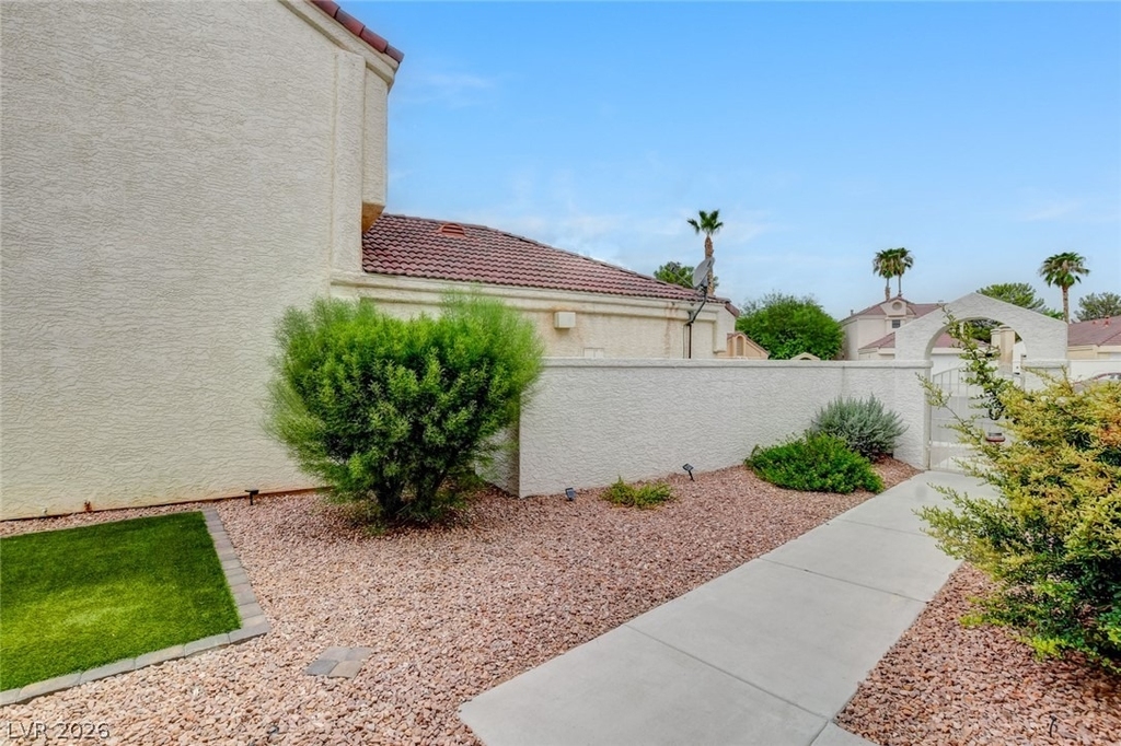 5228 Crooked Sky Circle - Photo 4