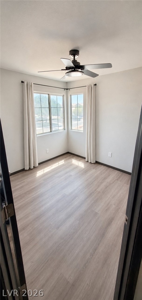 1830 Box Springs Avenue - Photo 12
