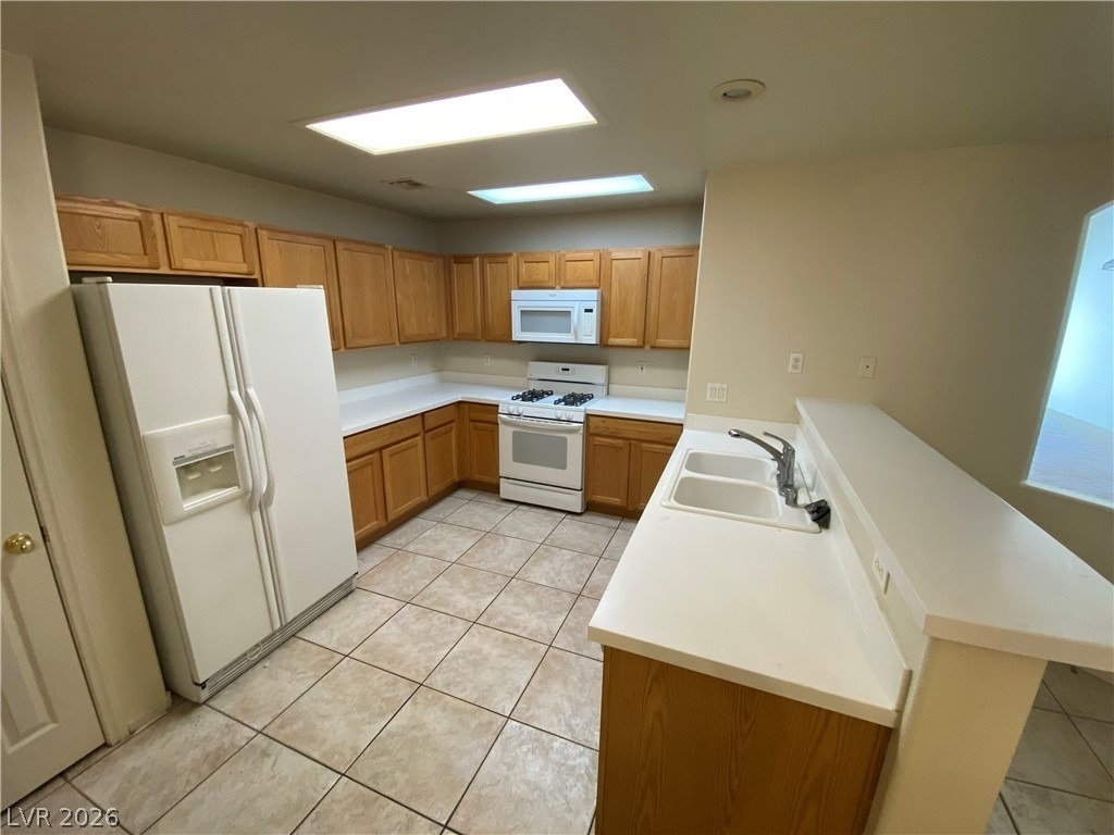 10185 Birch Bluff Lane - Photo 2