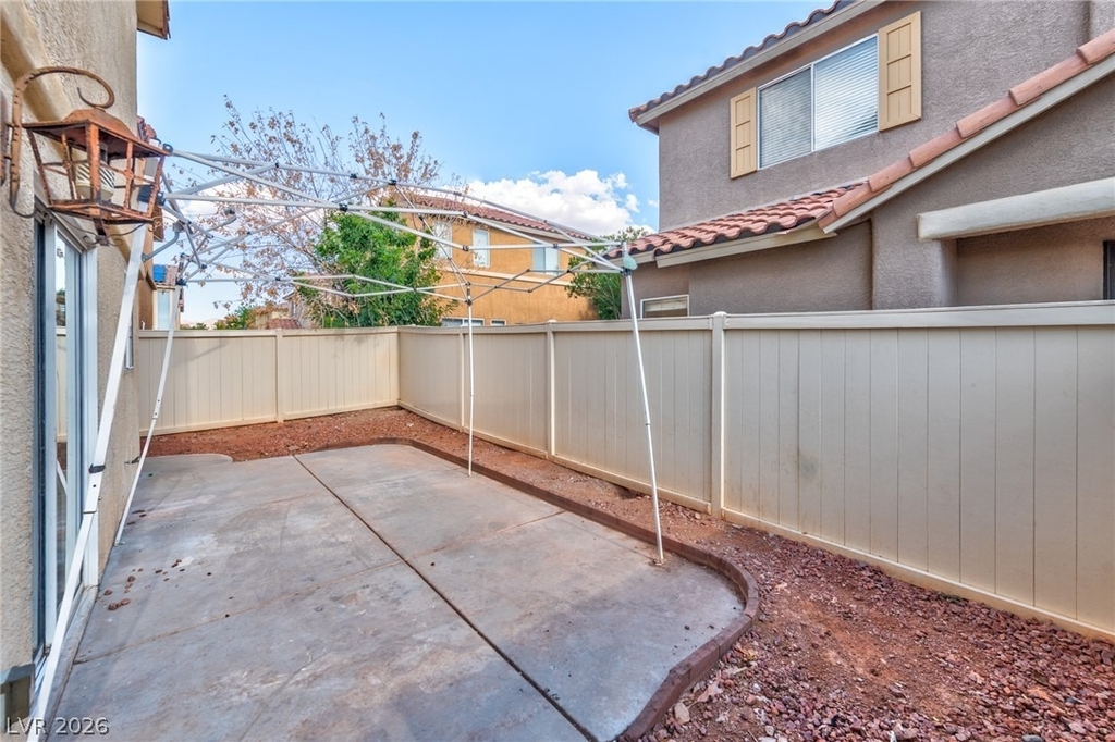 949 Medina De Leon Avenue - Photo 2