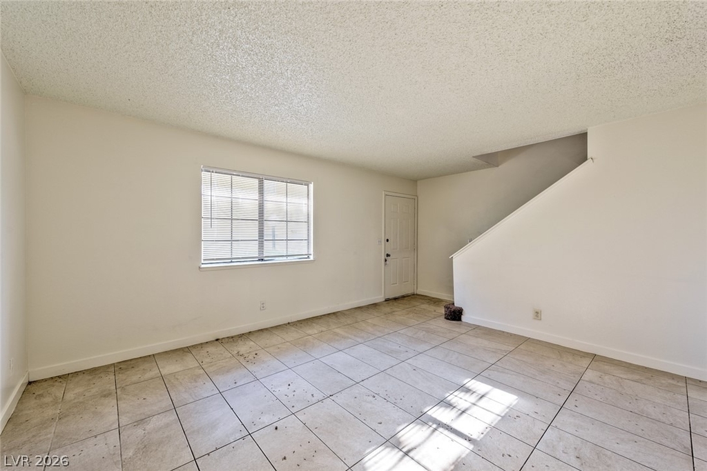 7030 Burcot Avenue - Photo 5
