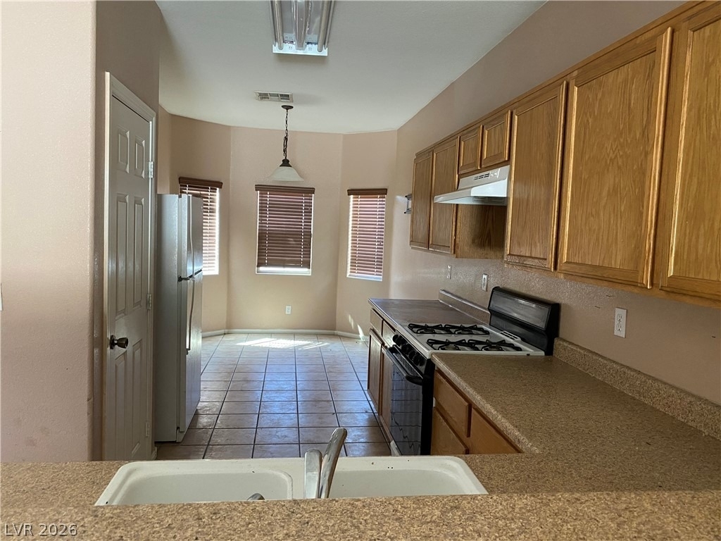608 Cowboy Cross Avenue - Photo 3