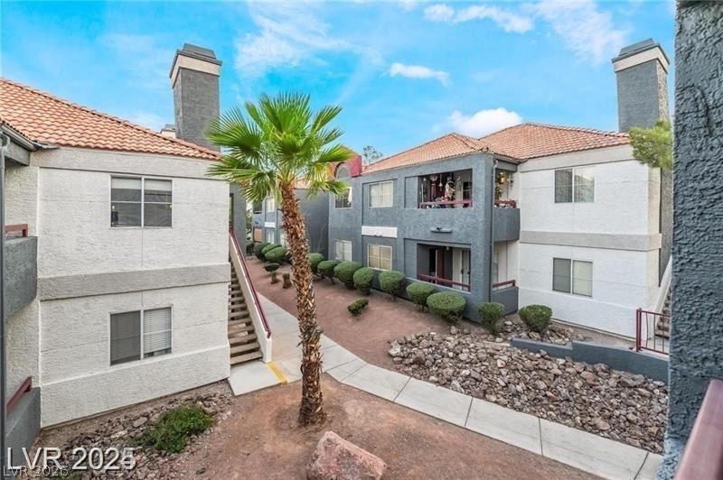 8600 W Charleston Boulevard - Photo 22