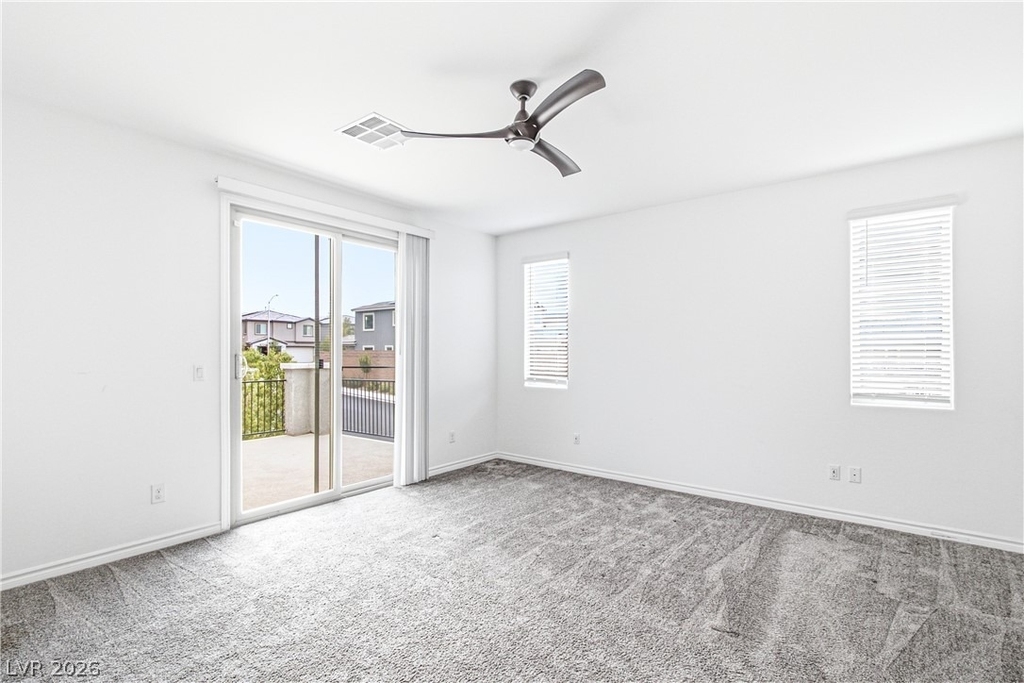 3135 Hazy Hills Avenue - Photo 17