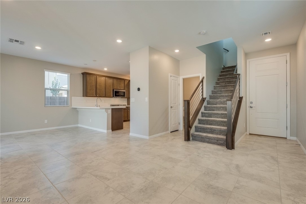 10786 Pastel Sunset Court - Photo 4