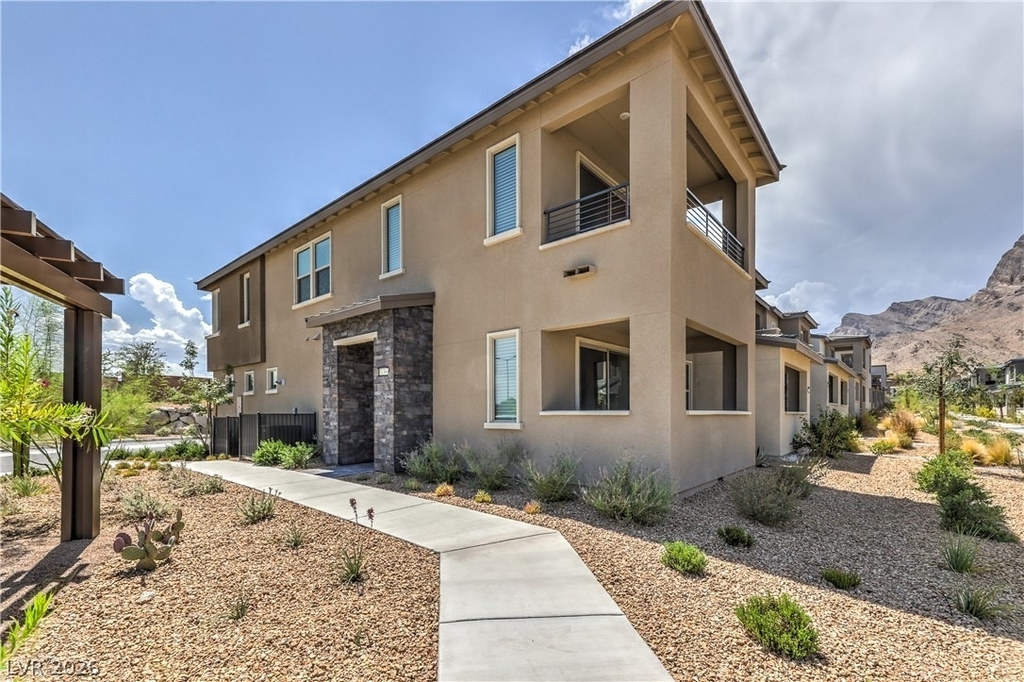 11390 Crimson Ledge Avenue - Photo 2