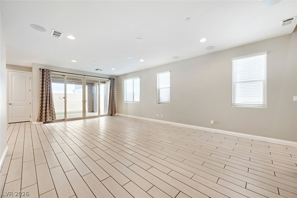 164 Pace Avenue - Photo 4