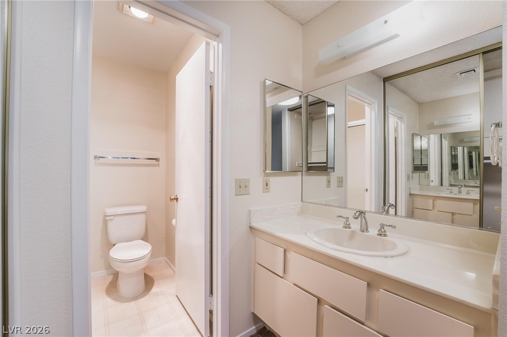 4736 Nara Vista Way - Photo 17