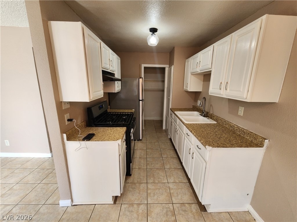1705 Breckenwood Court - Photo 0