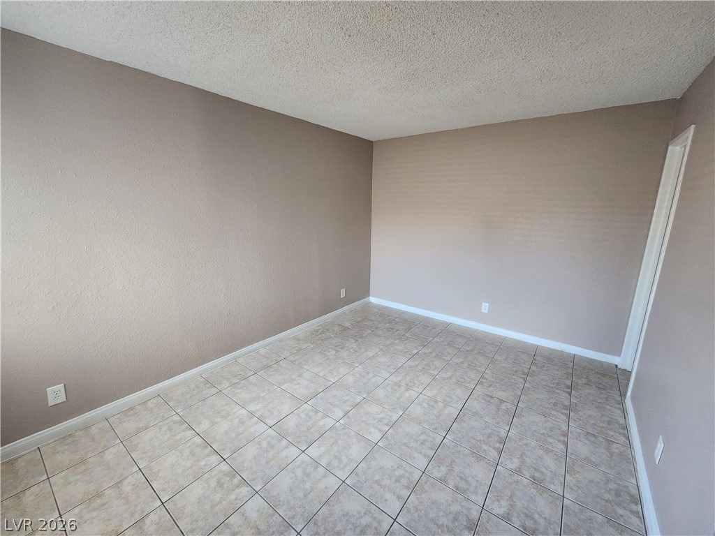 1705 Breckenwood Court - Photo 8