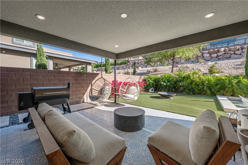 9719 Starlight Ridge Avenue - Photo 2