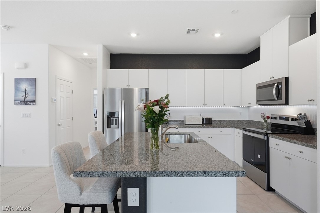 6155 Garden Oasis Street - Photo 9