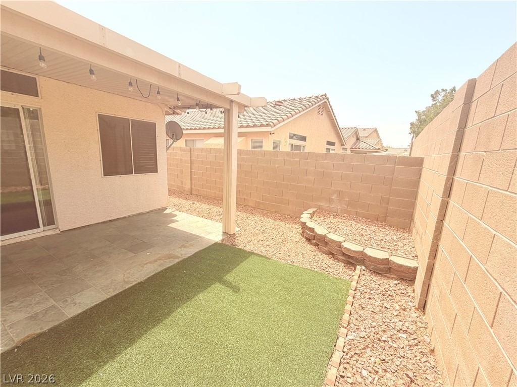 5905 Silver Heights Street - Photo 16