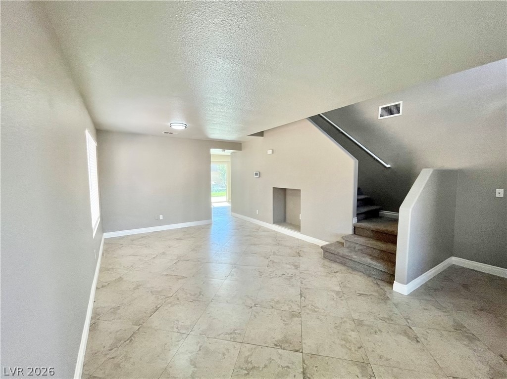 9924 Clover Field Court - Photo 3