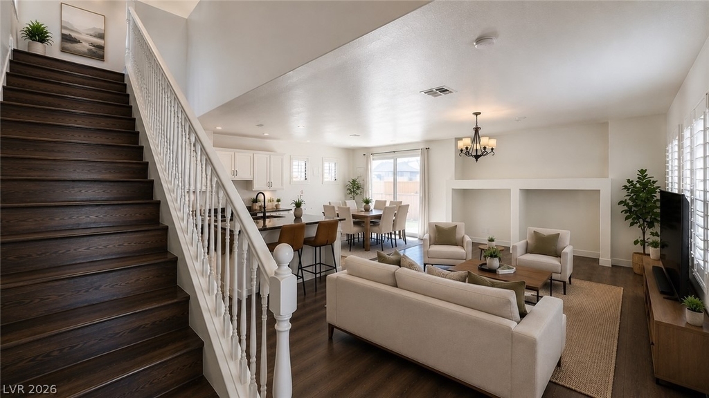 8083 Retriever Avenue - Photo 0