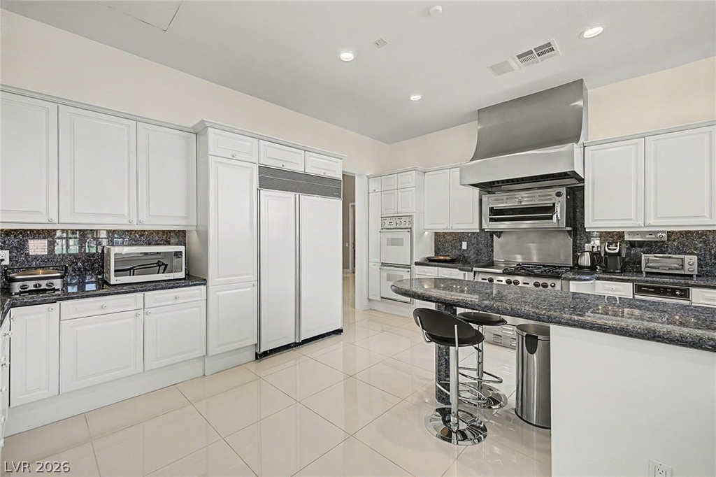 1105 Broadmoor Avenue - Photo 16