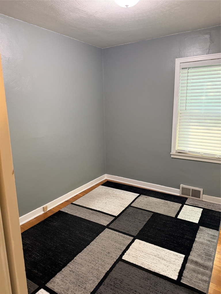4 Edward Street - Photo 24
